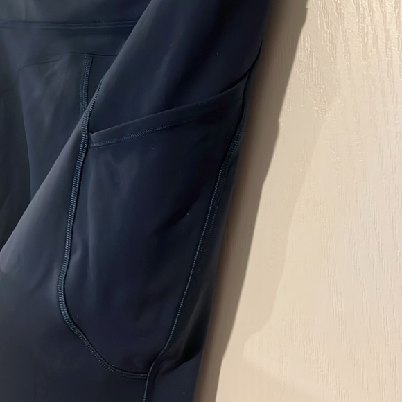 Lululemon leggings, size 12 - Picture 3 of 6